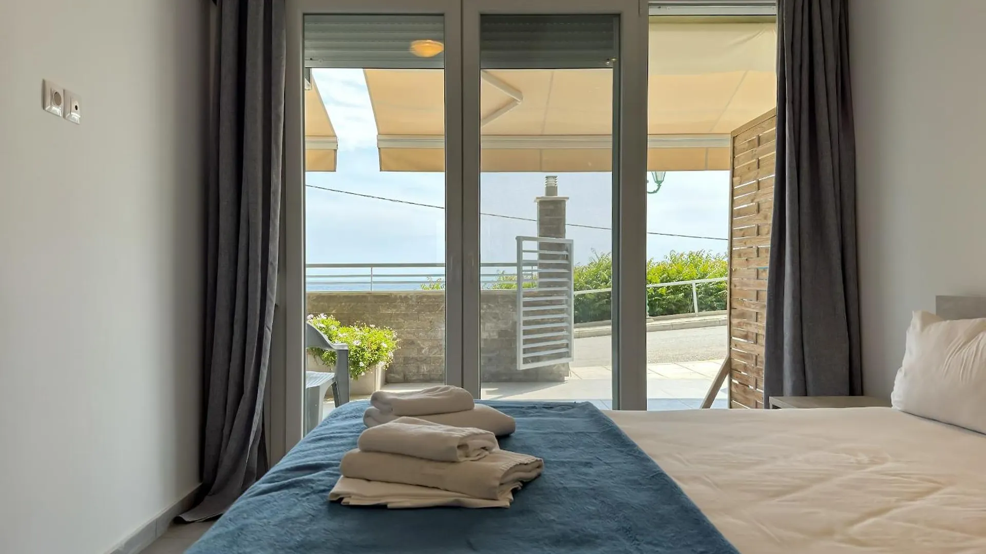 Blue Horizon 7 Apartment Nea Kallikrateia