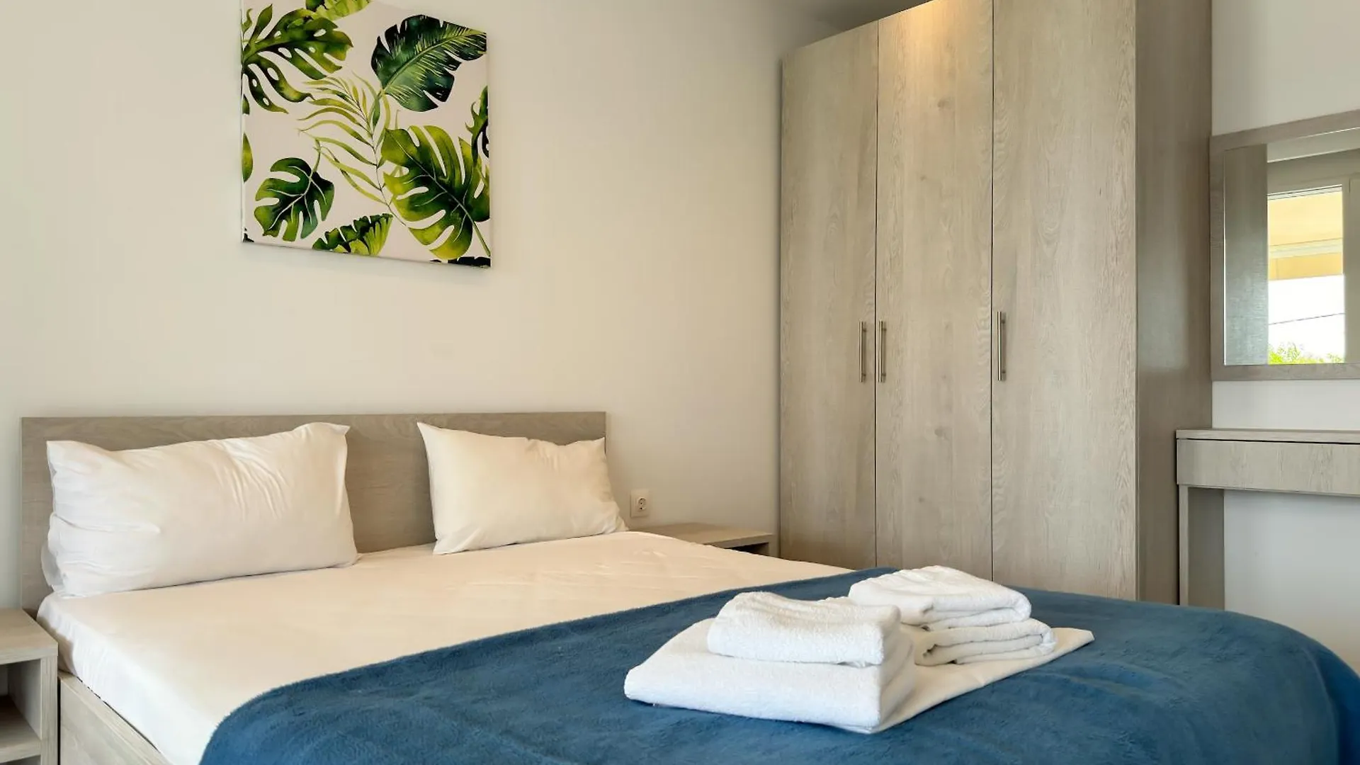 Blue Horizon 7 Apartment Nea Kallikrateia Greece